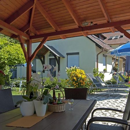 Marietta Apartman ヘーヴィーズ エクステリア 写真
